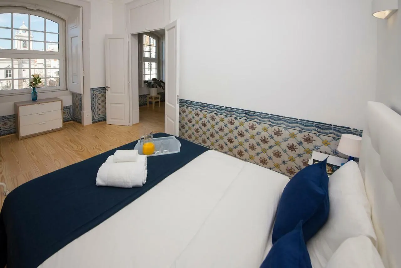 Luxurious Cais Do Sodre - 4 Bedrooms With Amazing View Lisboa Apartment